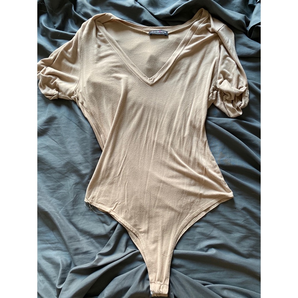 Fashion nova body suit